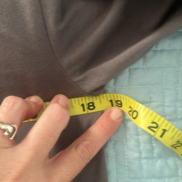 CHEVROLET Corvette Girl’s Long sleeve Gray T-Shirt Size 10/12 - Picture 7 of 8